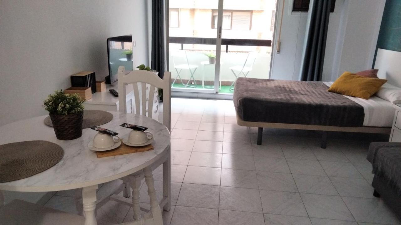 Ferienwohnung Triana Fenix Sevilla Exterior foto